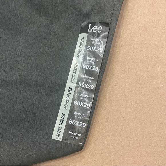 Lee Men’s Performance Series Extreme Comfort Straight Fit Dress Pant Size 50x29 - Picture 3 of 10